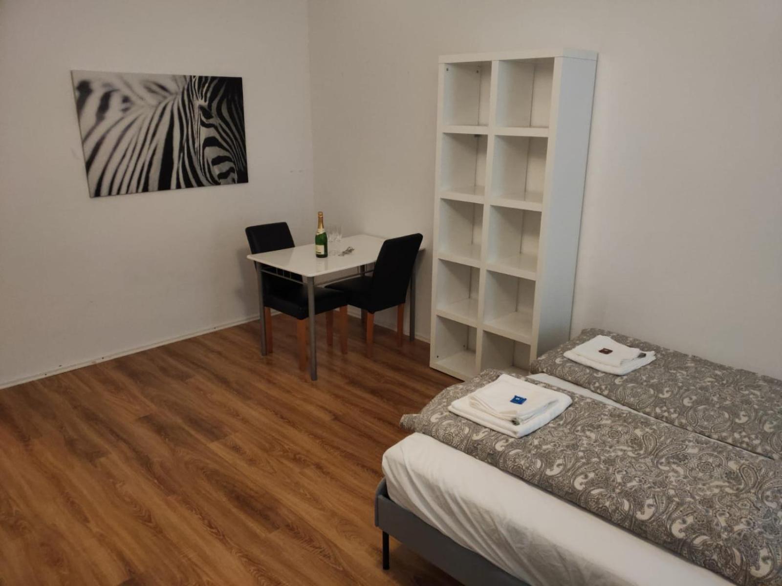 Cozynite Premium Apartment Hauptbahnhof 1+2 เวียนนา ภายนอก รูปภาพ